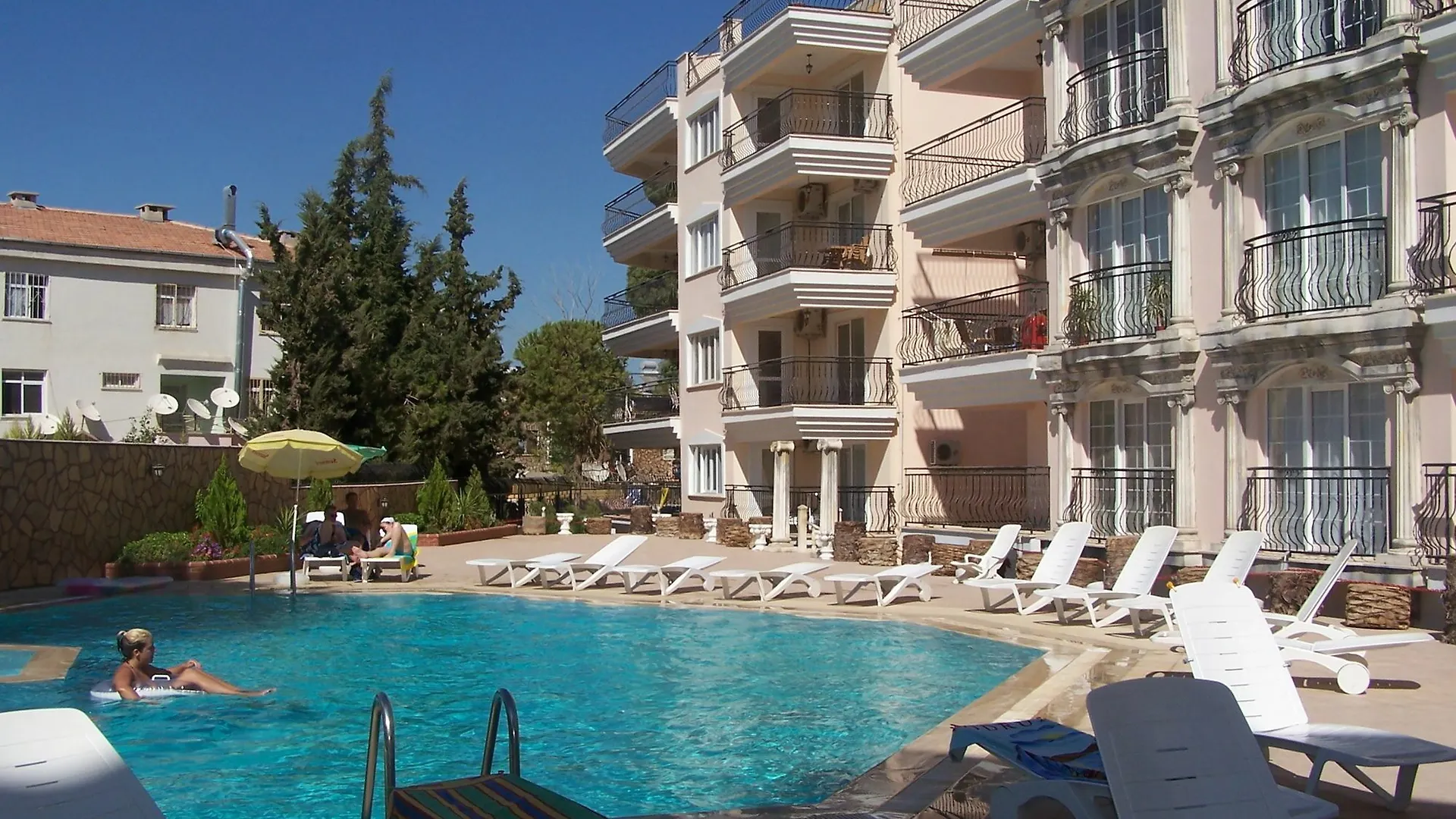 Royal Residences Didim Aparthotel
